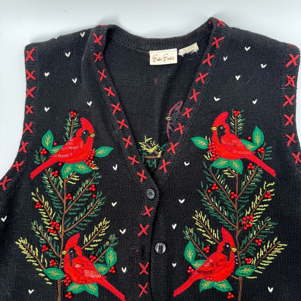 Bobbie Brooks Holiday Cardinal Sweater Vest‎ Medium Black Embroidered Beaded